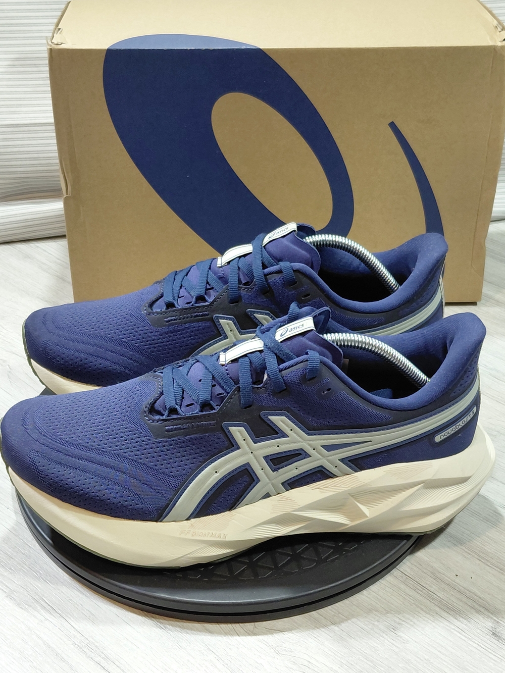 ASICS Men’s Novablast 5 ATC Premium Running Shoes - Indigo Navy Blue SIZE M10.5